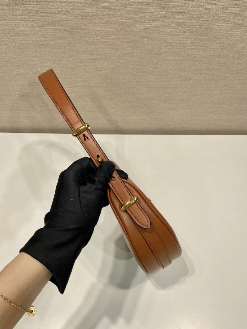Pra*a hobo bags